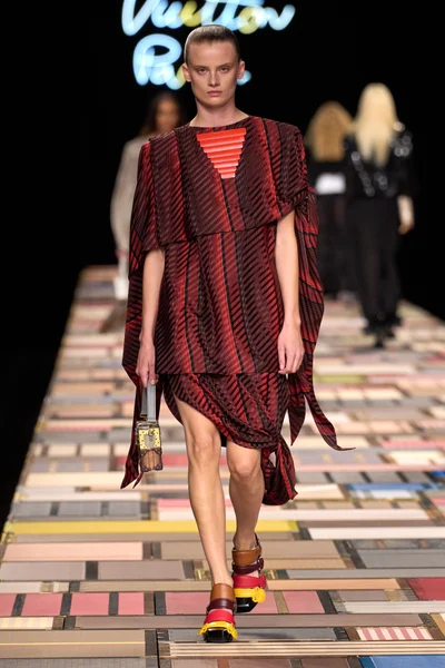 Look 41